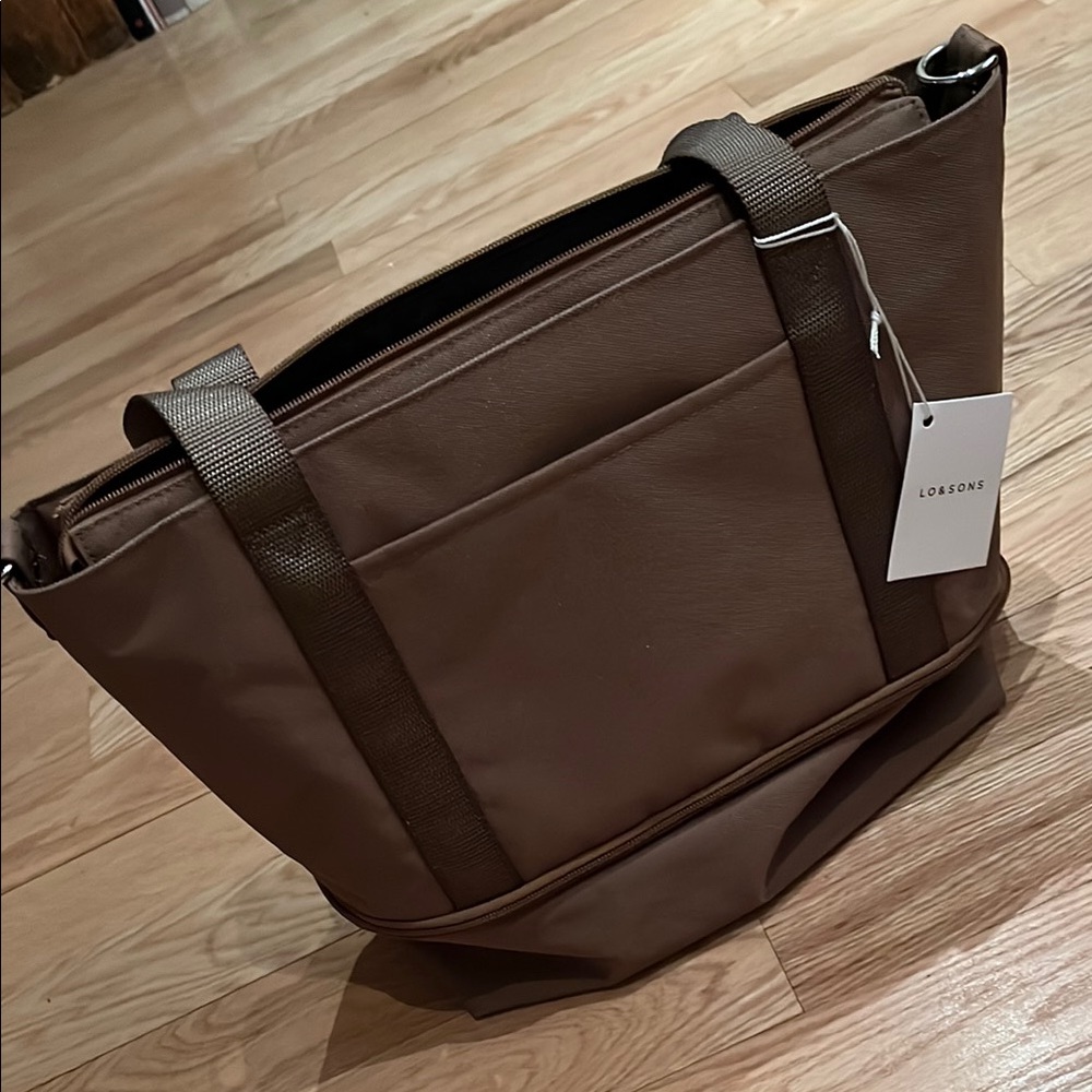 Khaki laptop or gym bag